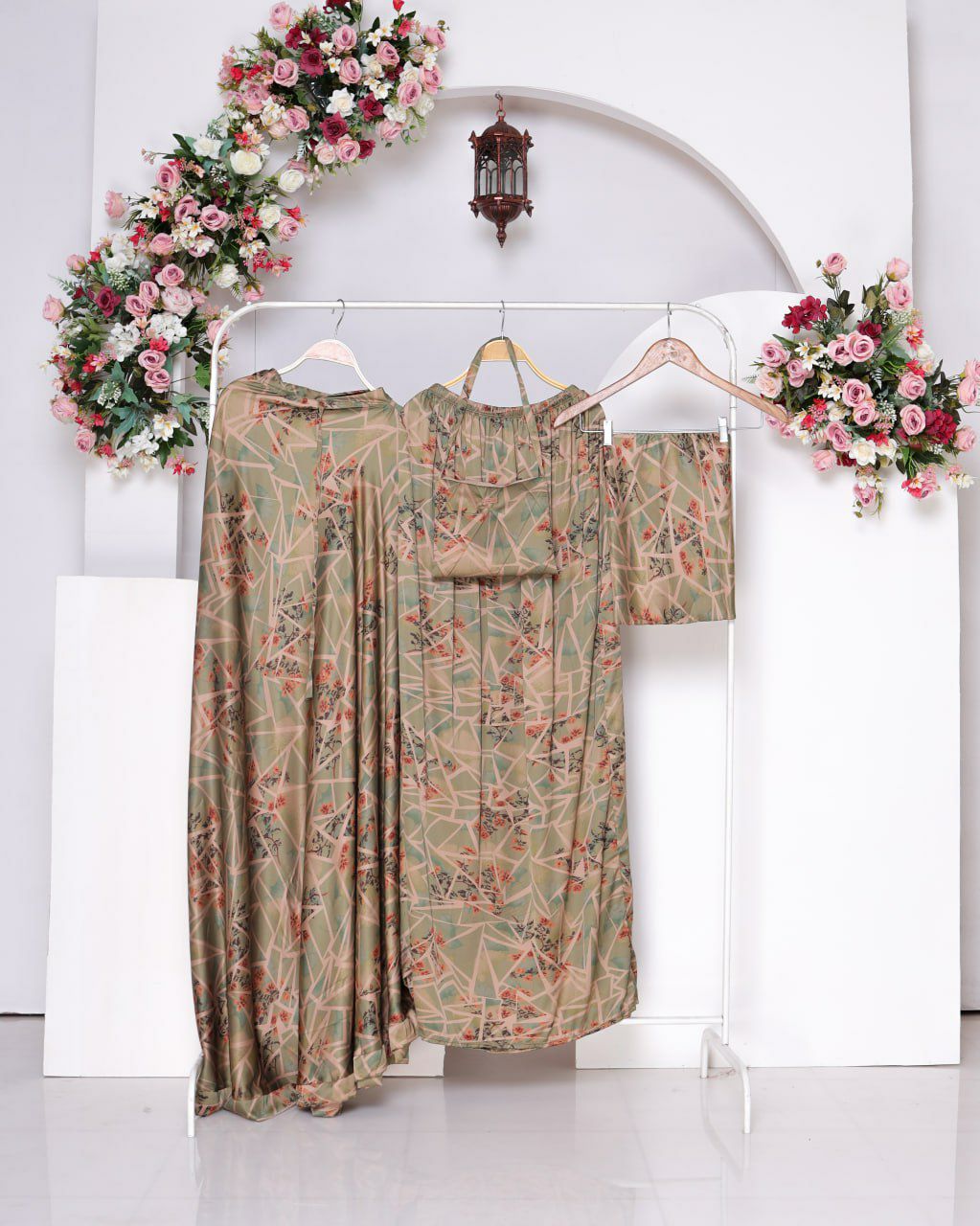 PO! Zayna! Armani Silk Telekung in beautitul Designs
