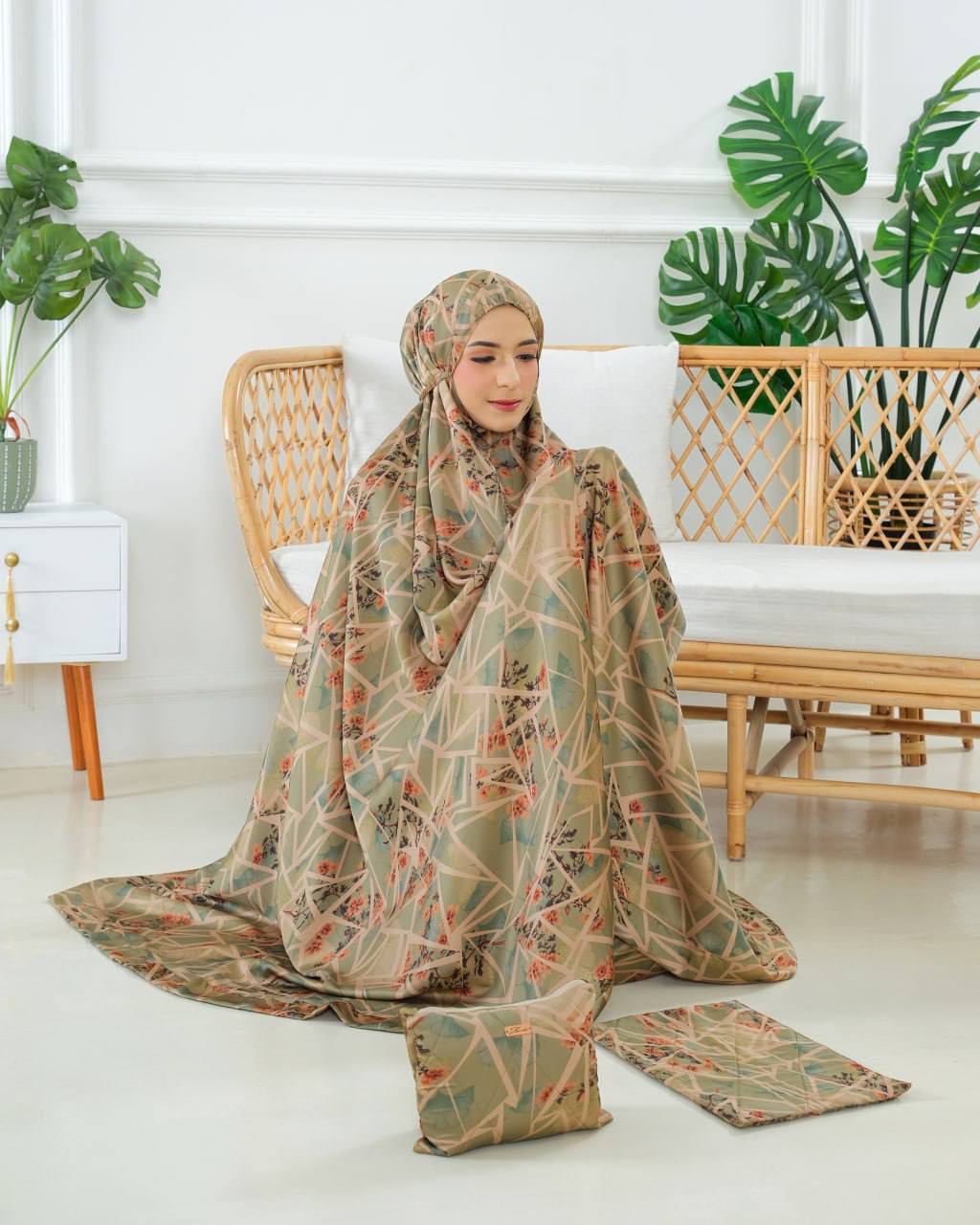 PO! Zayna! Armani Silk Telekung in beautitul Designs