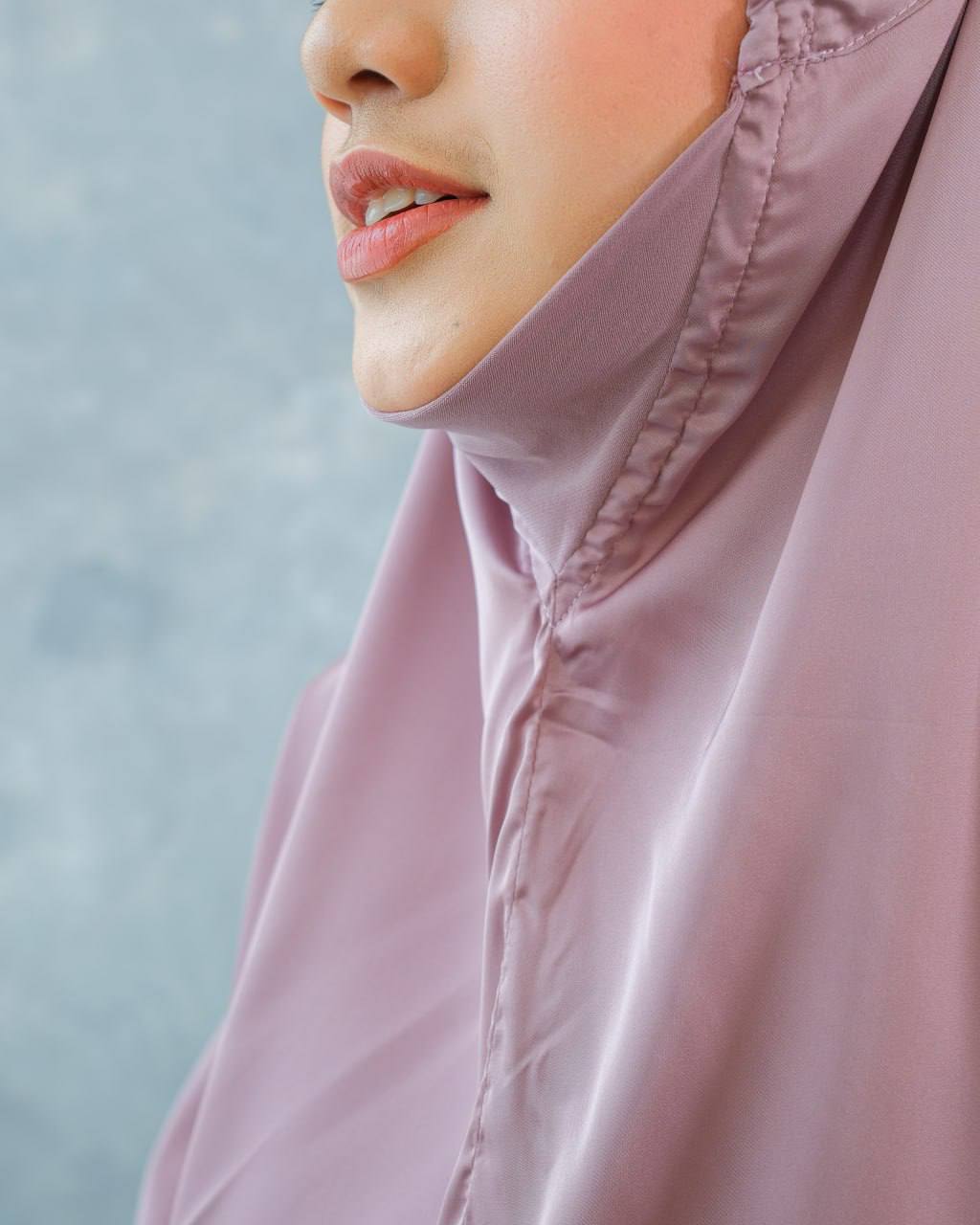Pre order! Aleena Mini- Travel Silk Telekung