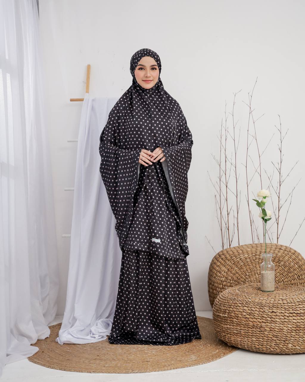New! Polka Armani Silk Telekung (Pre Order)