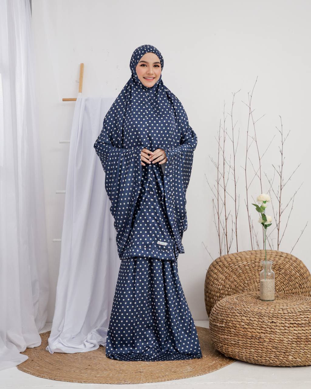New! Polka Armani Silk Telekung (Pre Order)