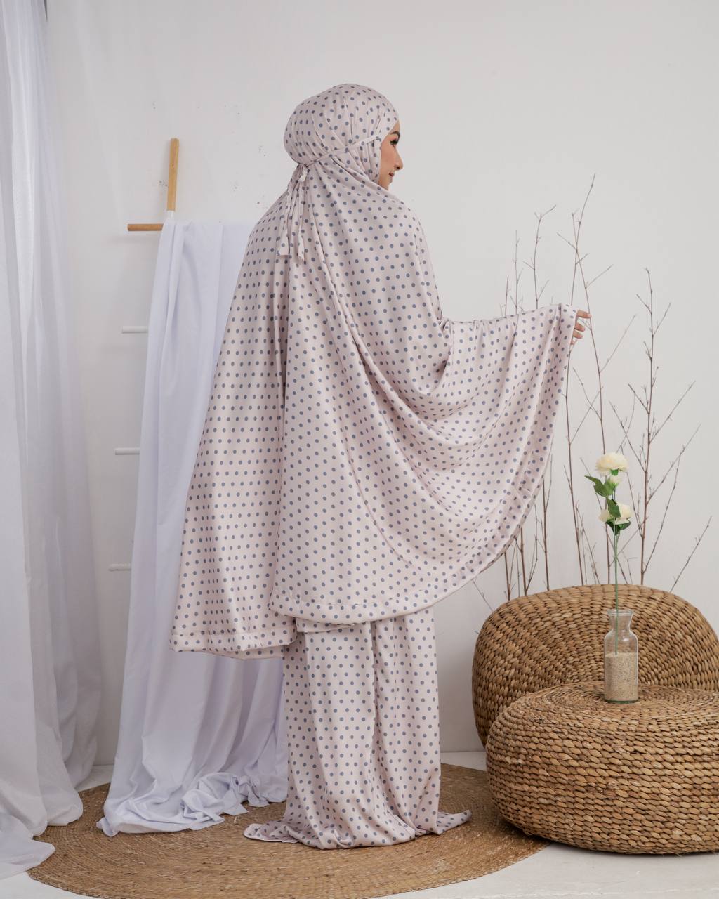 New! Polka Armani Silk Telekung (Pre Order)