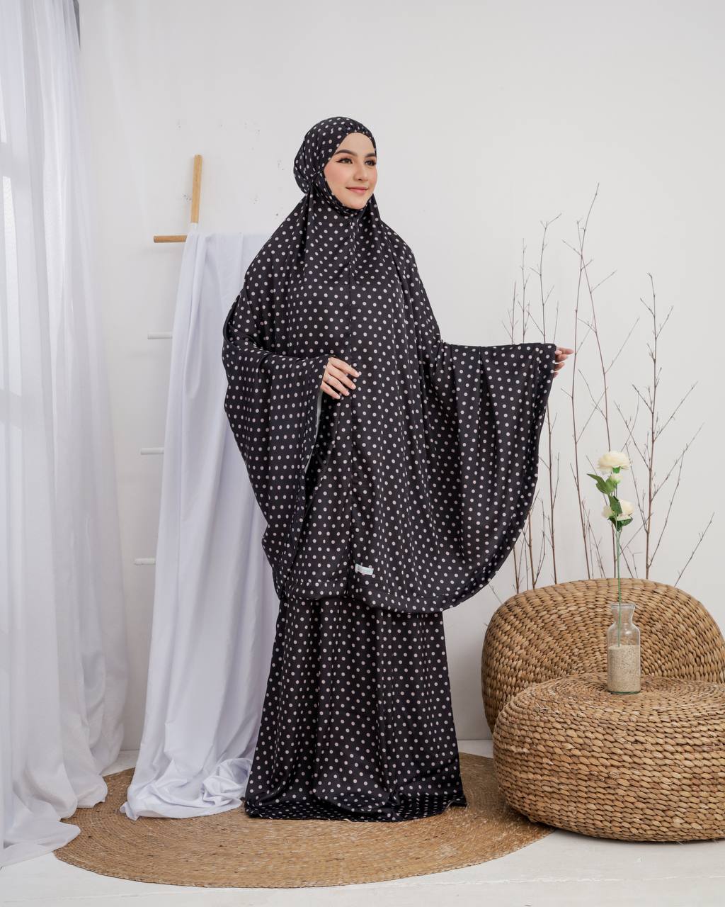 New! Polka Armani Silk Telekung (Pre Order)