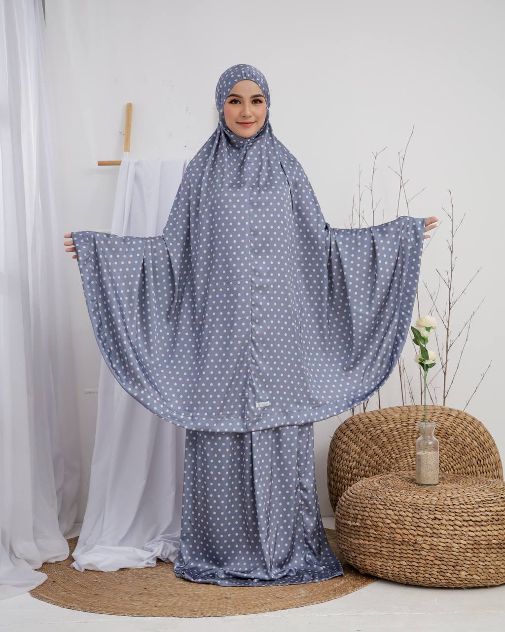 New! Polka Armani Silk Telekung (Pre Order)