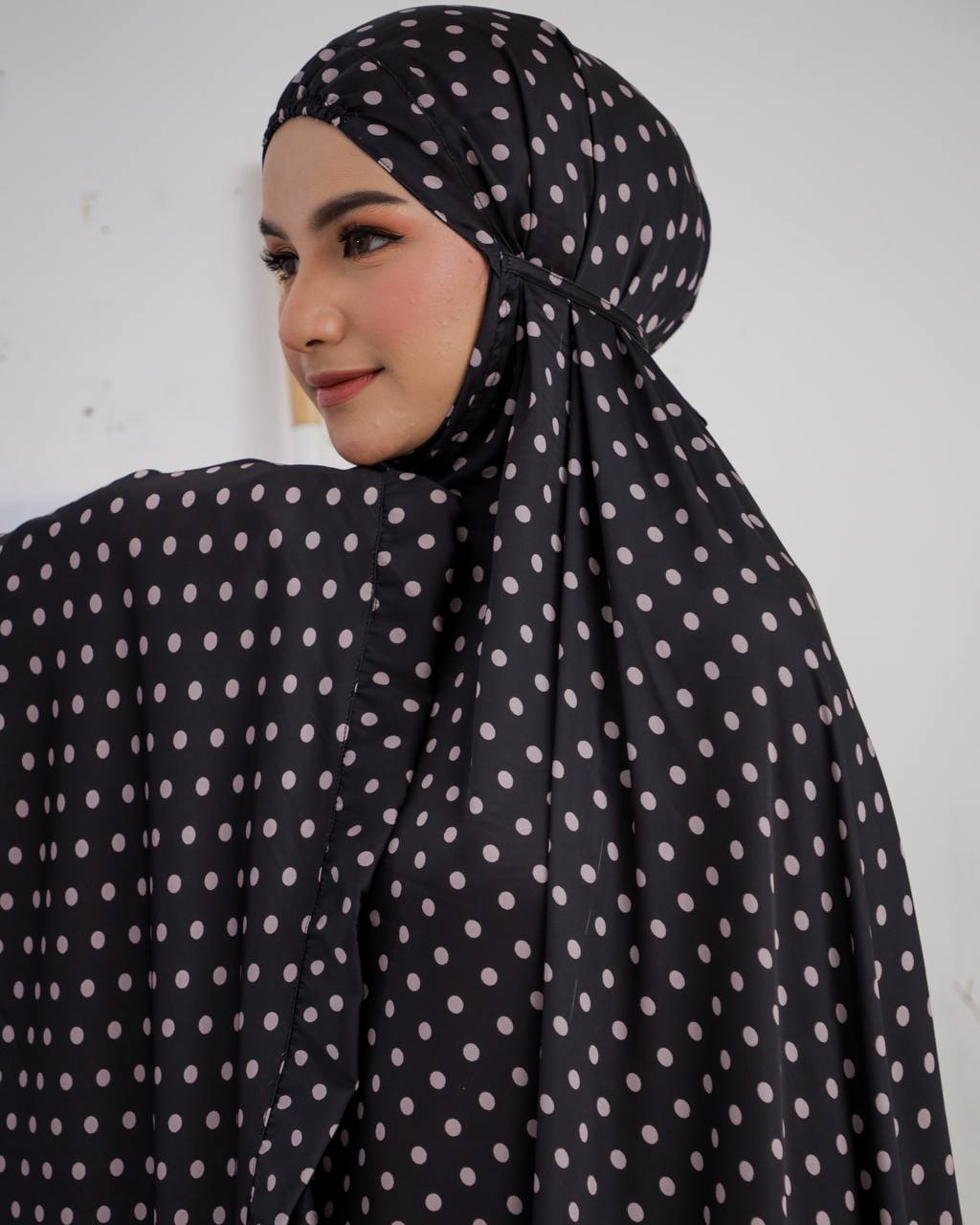New! Polka Armani Silk Telekung (Pre Order)