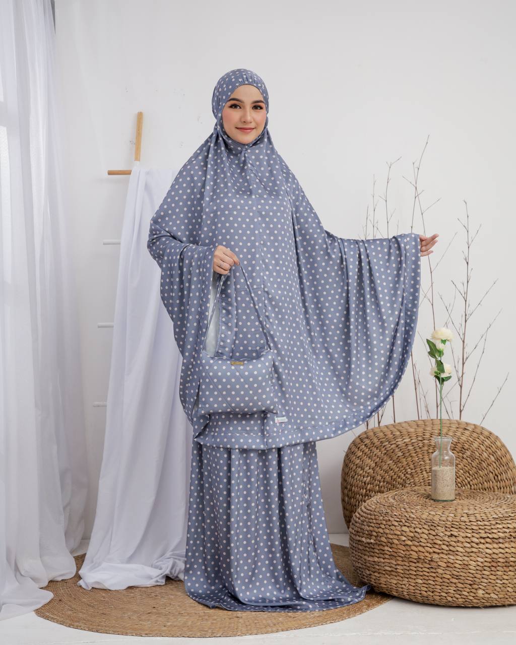 New! Polka Armani Silk Telekung (Pre Order)