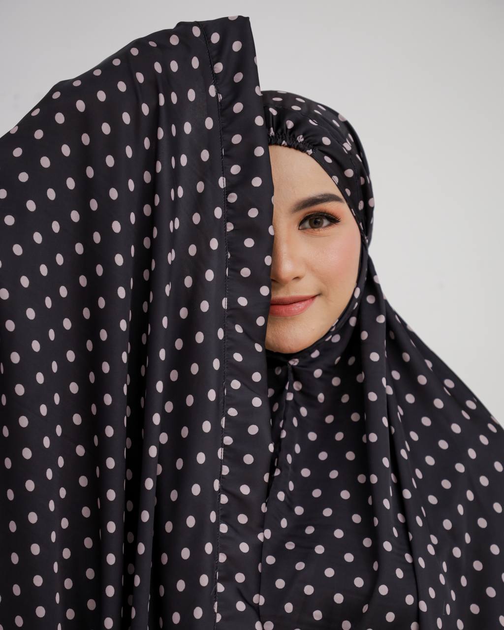 New! Polka Armani Silk Telekung (Pre Order)