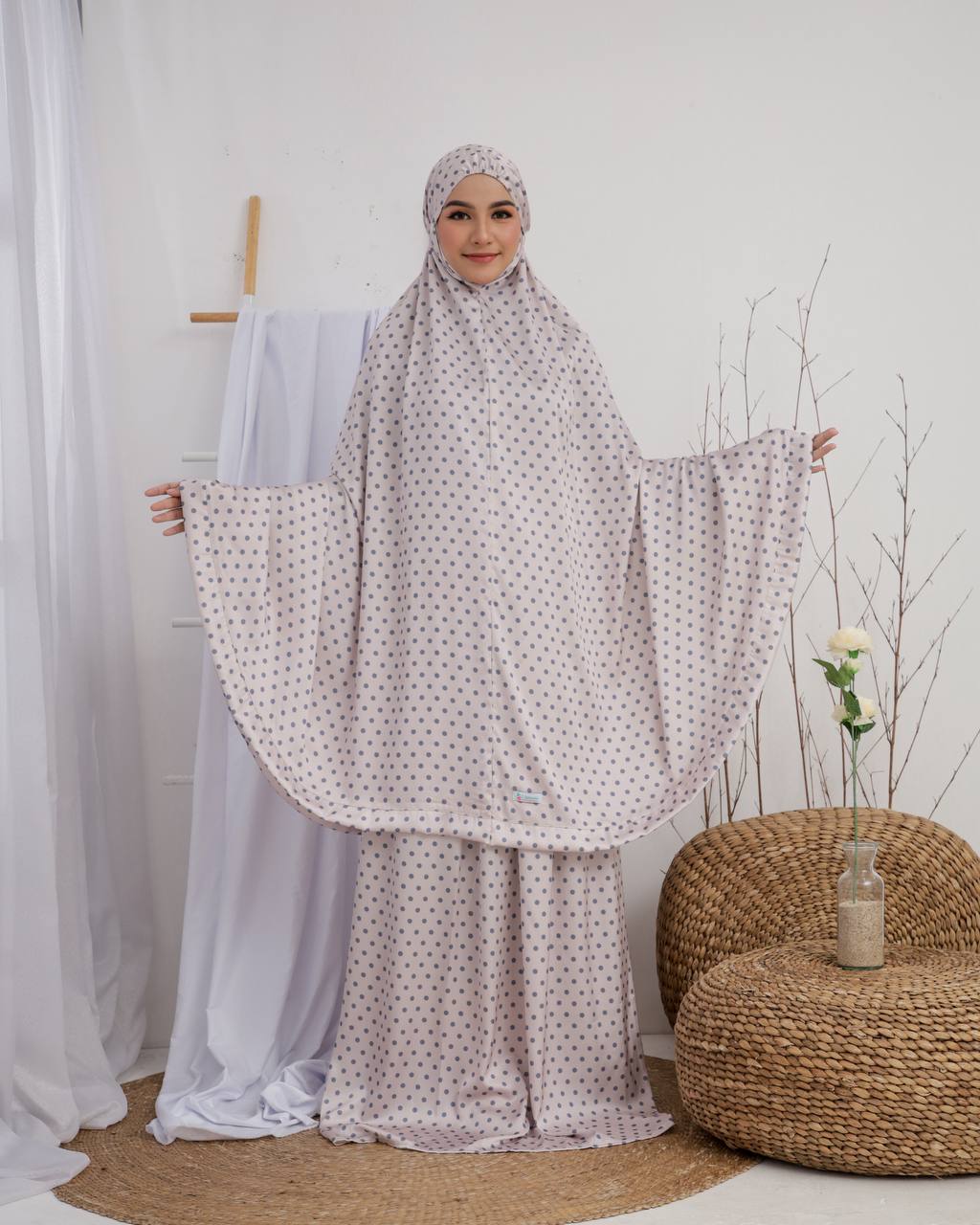New! Polka Armani Silk Telekung (Pre Order)