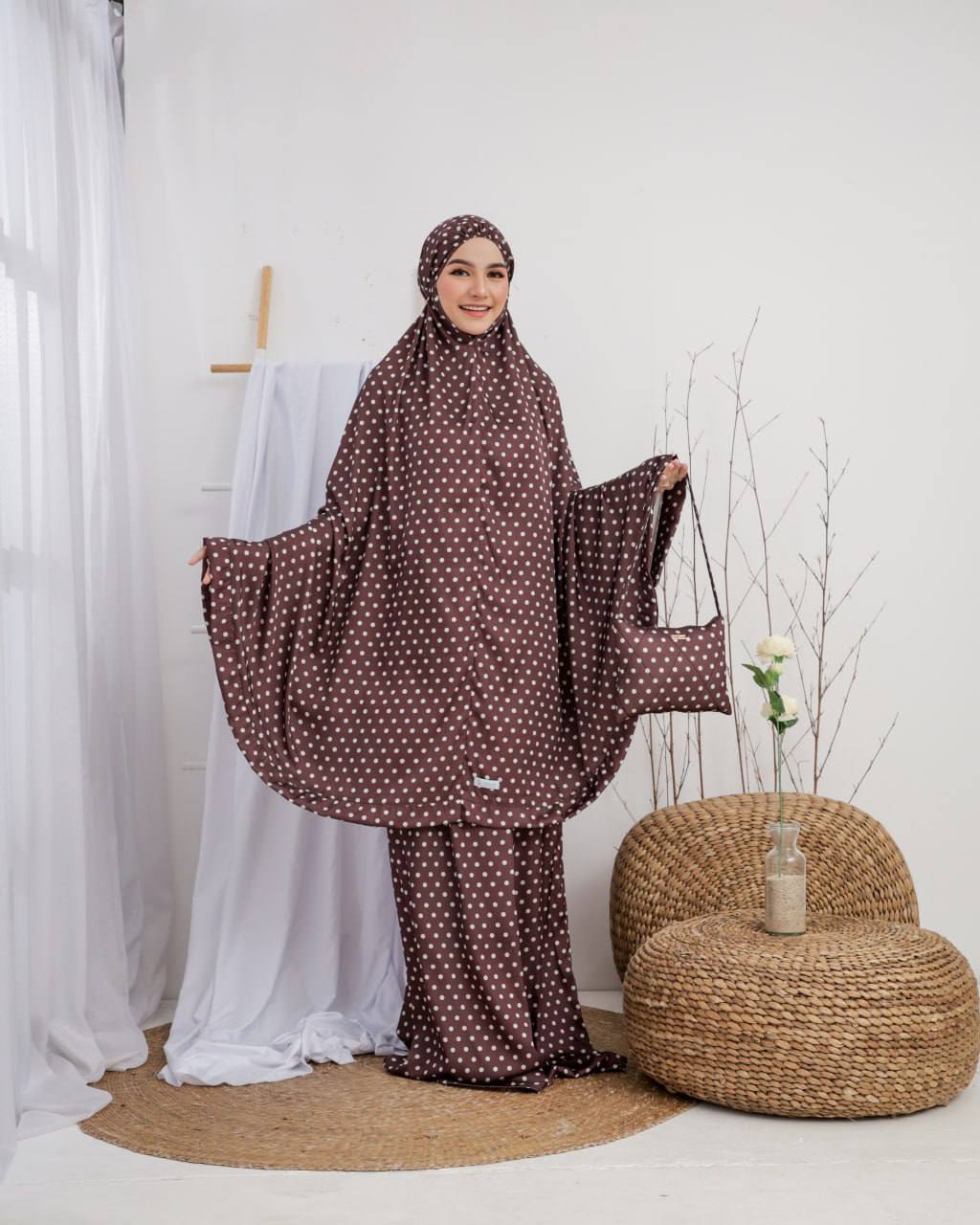 New! Polka Armani Silk Telekung (Pre Order)