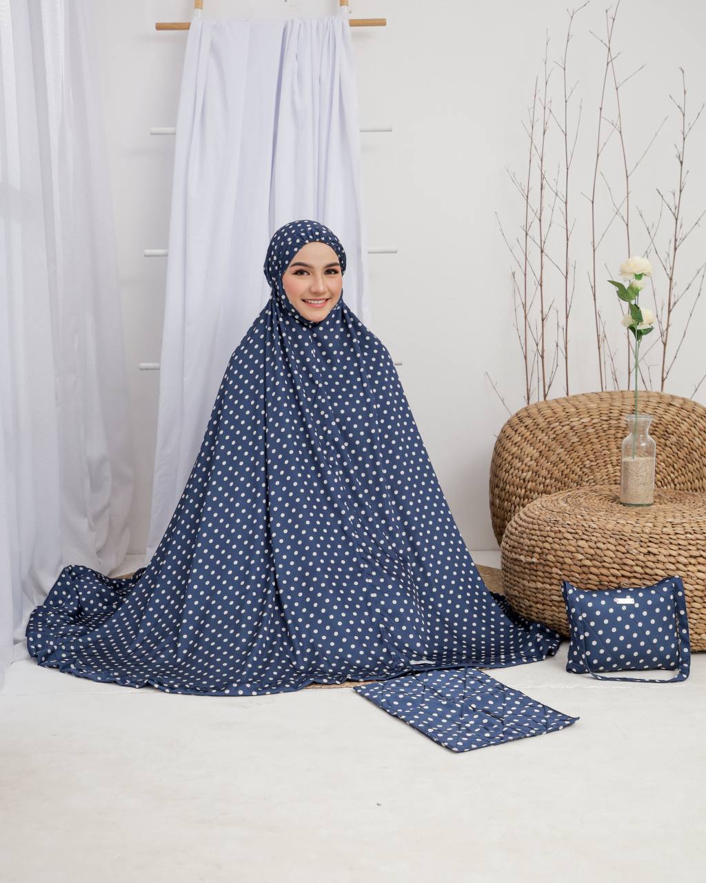 New! Polka Armani Silk Telekung (Pre Order)