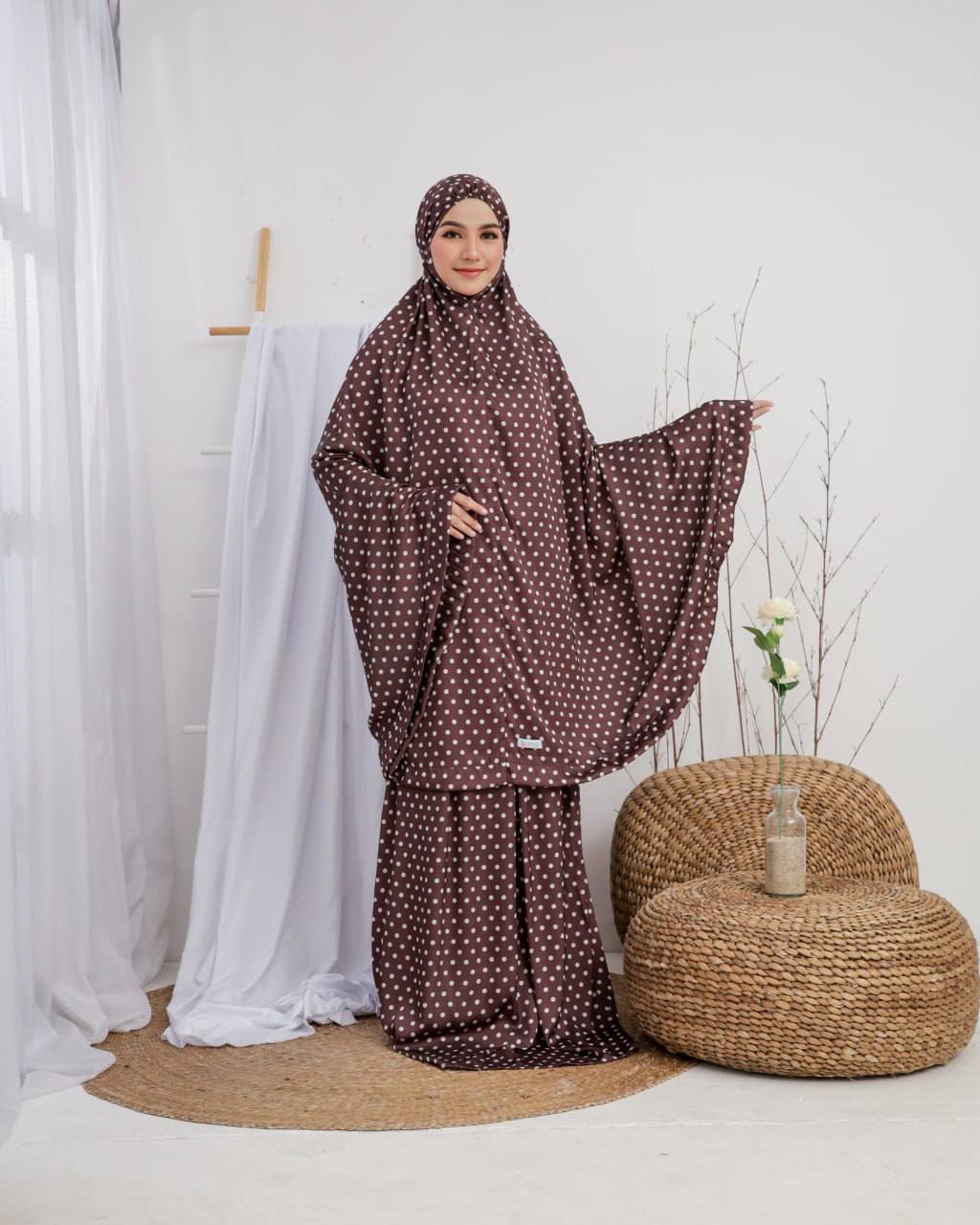 New! Polka Armani Silk Telekung (Pre Order)