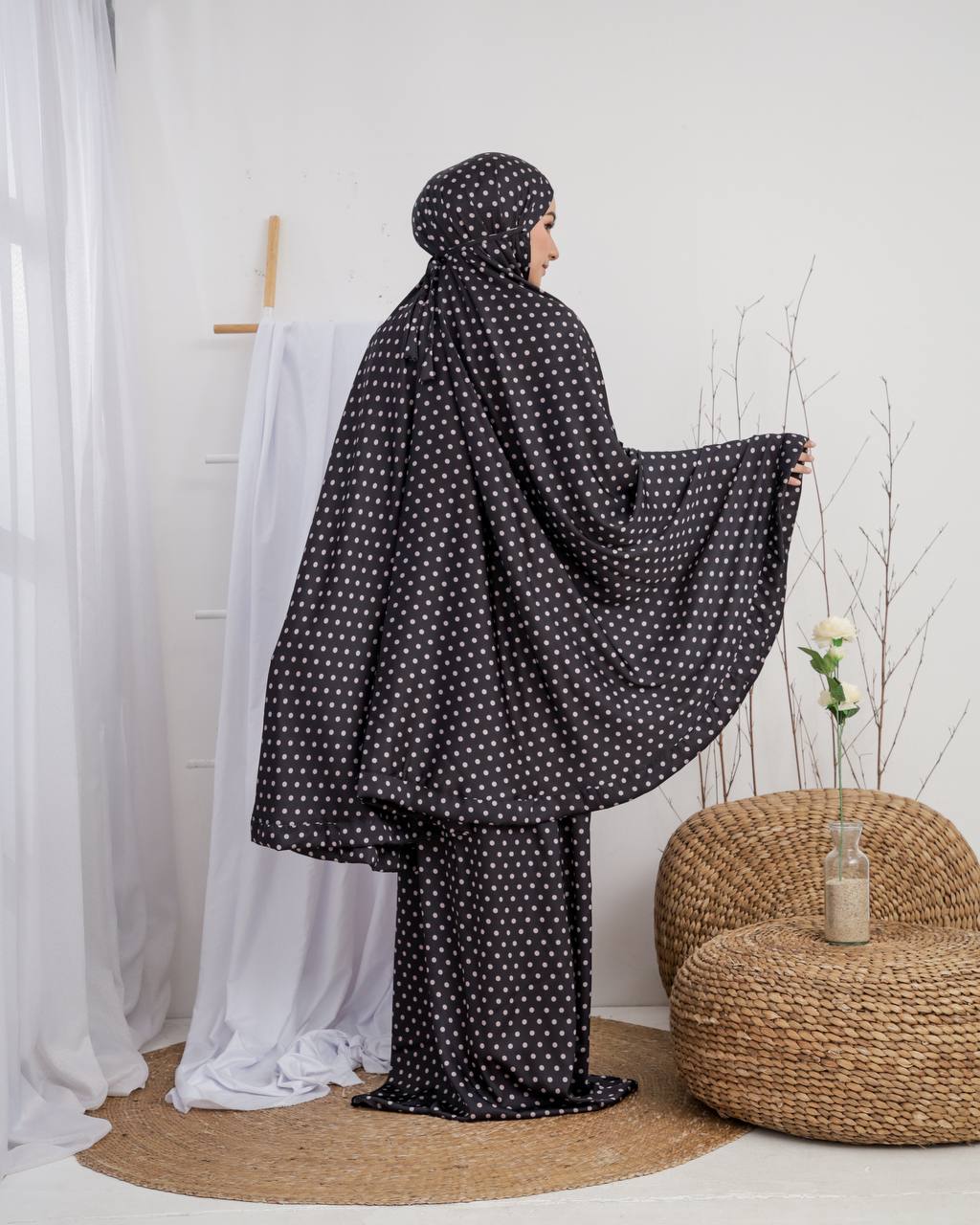 New! Polka Armani Silk Telekung (Pre Order)