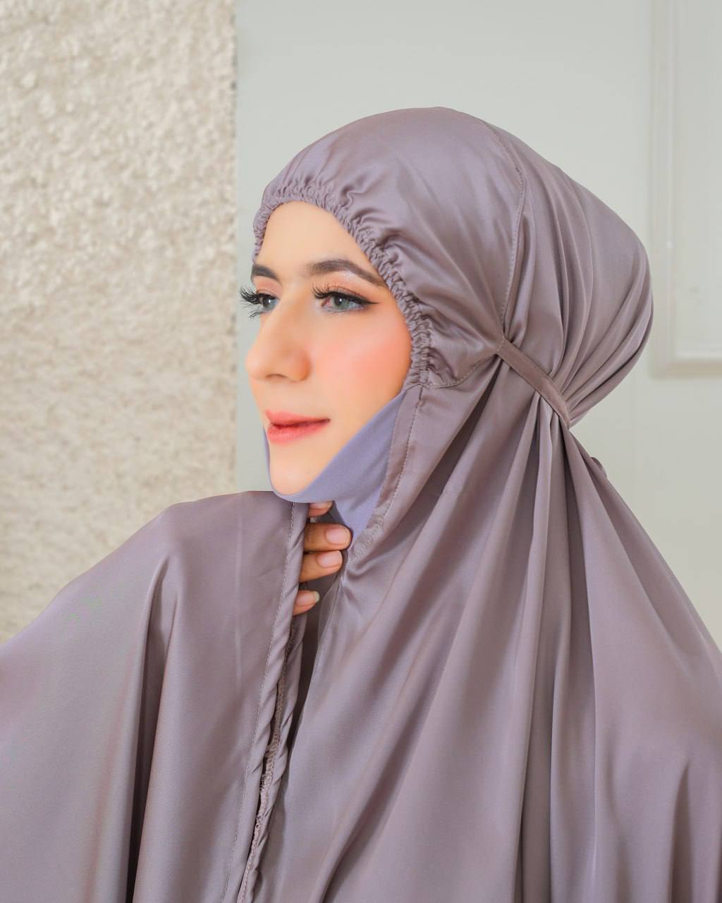 Pre order! Aleena Mini- Travel Silk Telekung