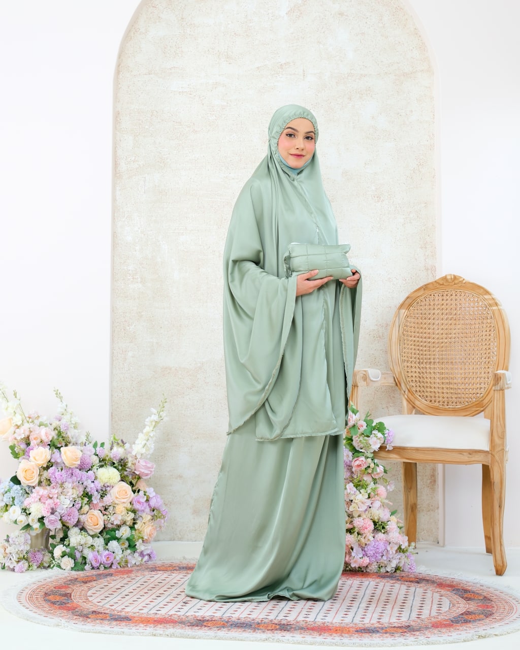 Pre order! Aleena Mini- Travel Silk Telekung