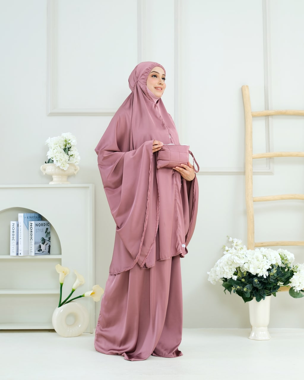 Pre order! Aleena Mini- Travel Silk Telekung