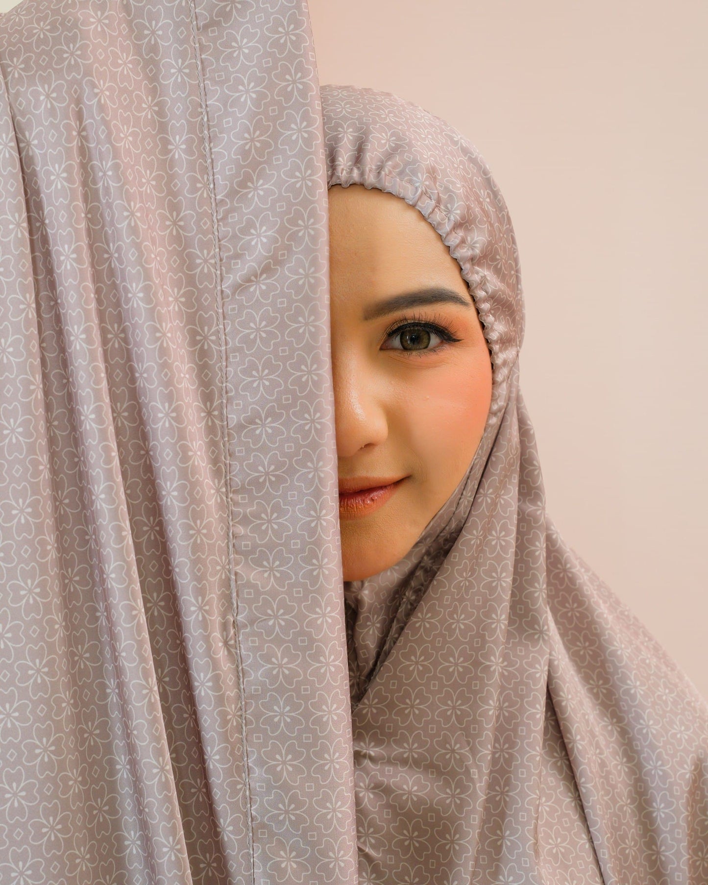 New ! Shafira 2 in 1 Armani Silk Telekung (Pre Order)