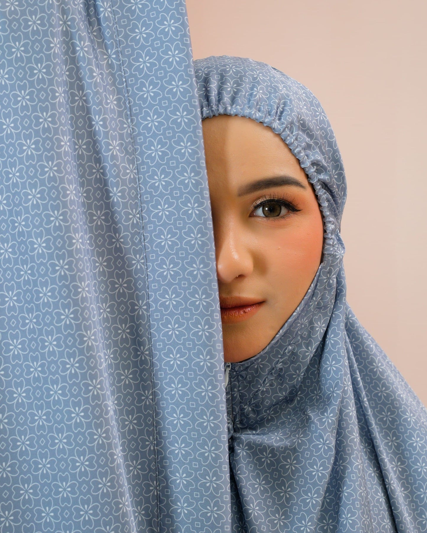 New ! Shafira 2 in 1 Armani Silk Telekung (Pre Order)