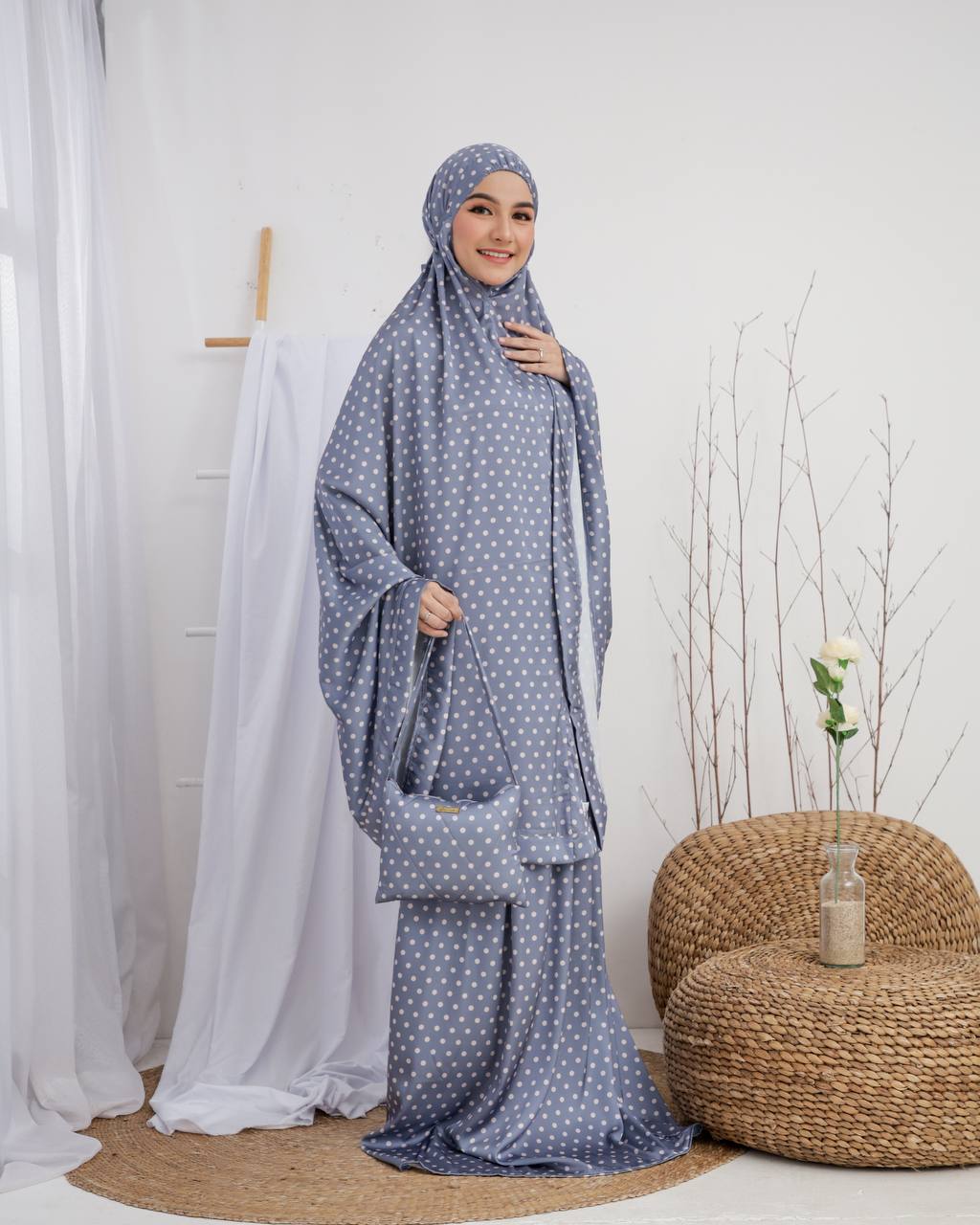New! Polka Armani Silk Telekung (Pre Order)
