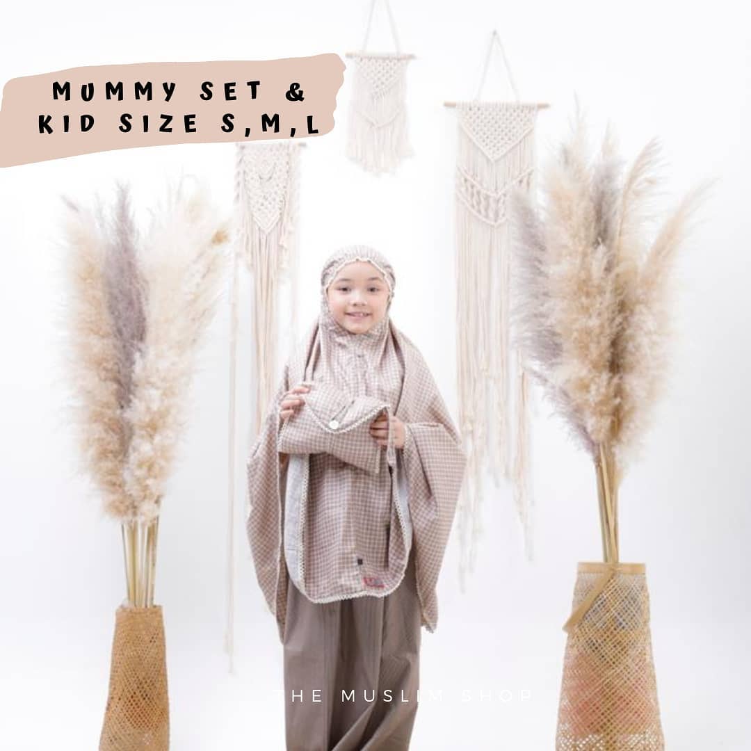 ***Pre Order. Japanese Cotton Mummy Daughter Prayer Wear***