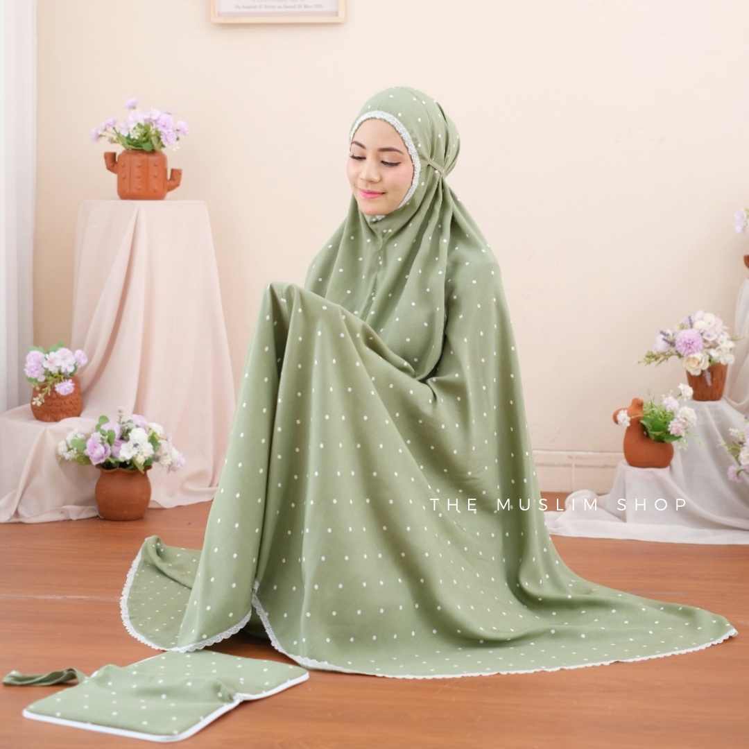 Pre Order ! Comfy Rayon Telekung in Polka Series