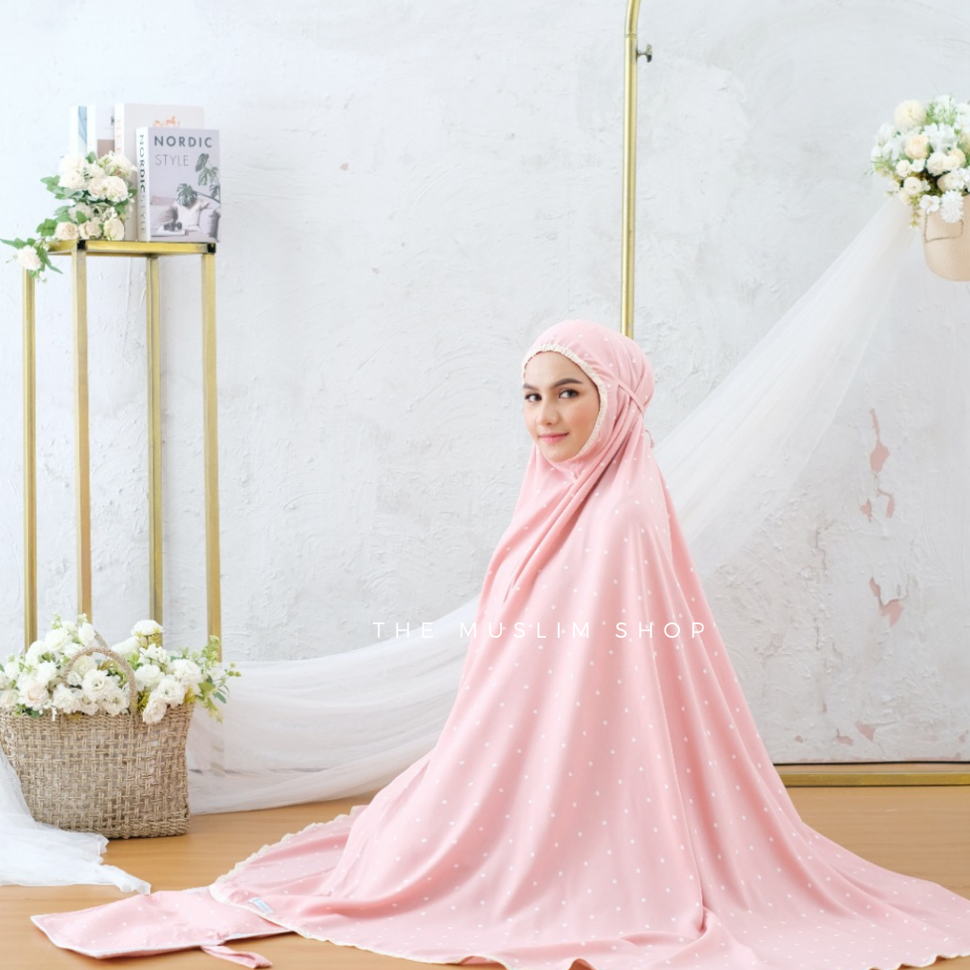 Pre Order ! Comfy Rayon Telekung in Polka Series