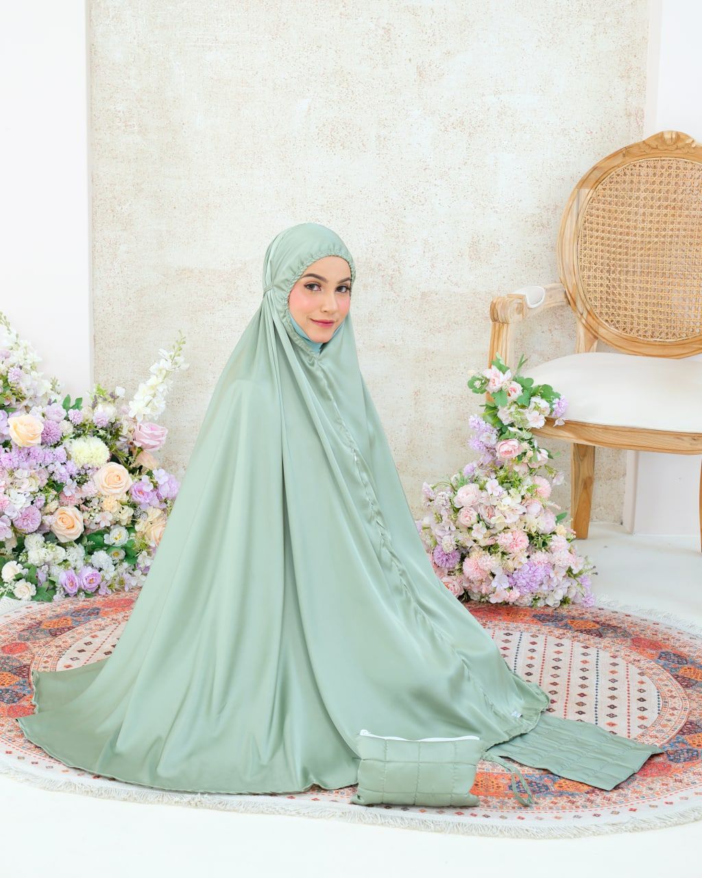 Pre order! Aleena Mini- Travel Silk Telekung