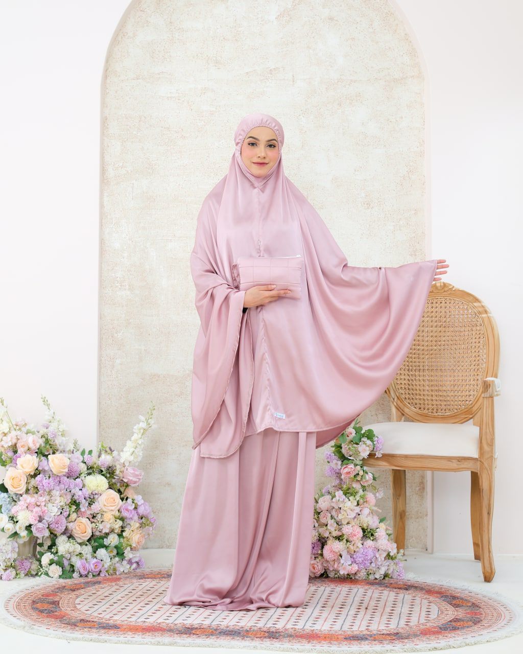 Pre order! Aleena Mini- Travel Silk Telekung